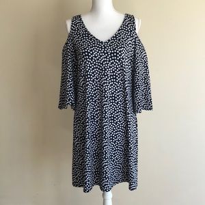 Navy open-shoulder dress. Polka dots.